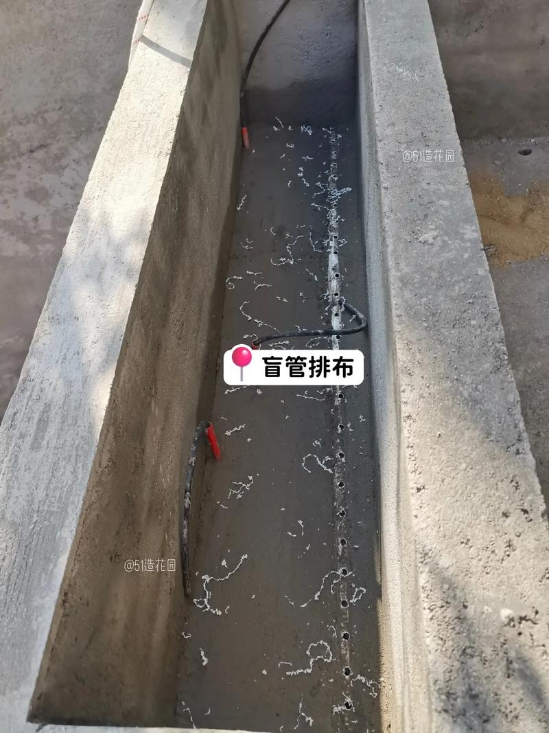 我不允許你還看不懂超全花壇排水做法.